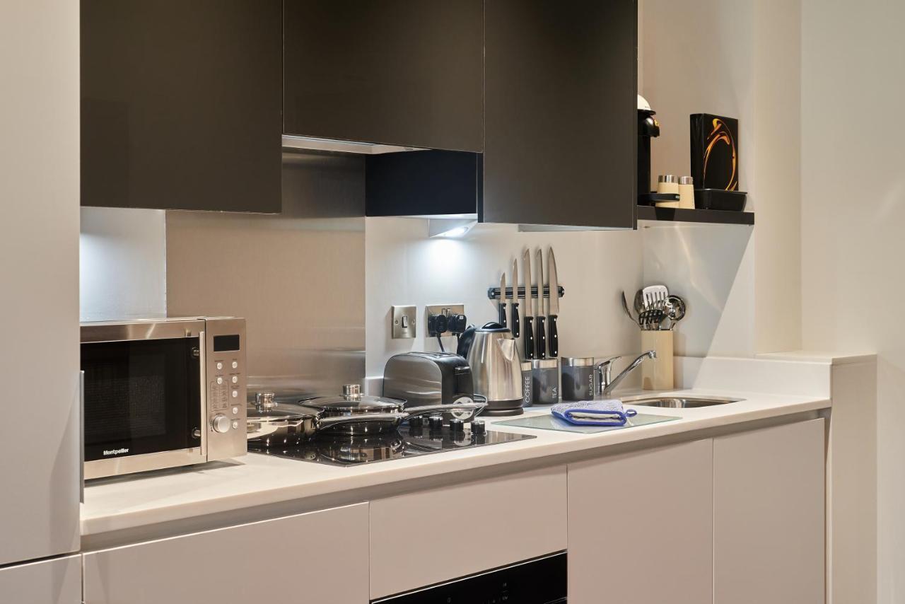 Seven Living Slough - Free Parking & Fast Wi-Fi Apartment Exterior foto